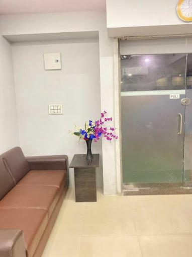 Hotel Welcome, Vip Road Vesu スーラト エクステリア 写真